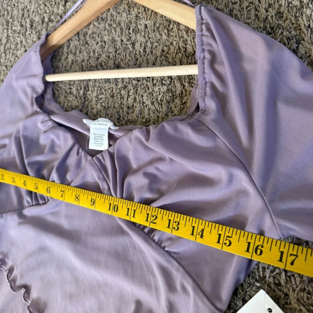 KIRIOUS‎ Los Angeles Purple Ruched Sweetheart Neckline Lettuce Trim Crop Top M